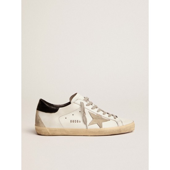 Men's Super-Star with black heel tab and metal stud lettering
